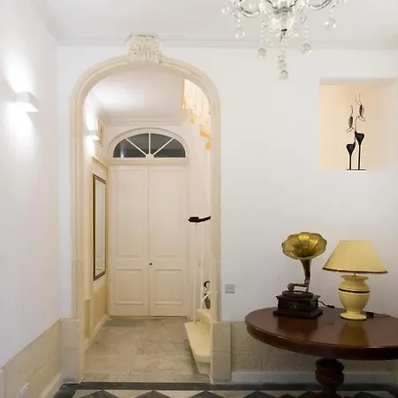 Stylish Studio In The Center